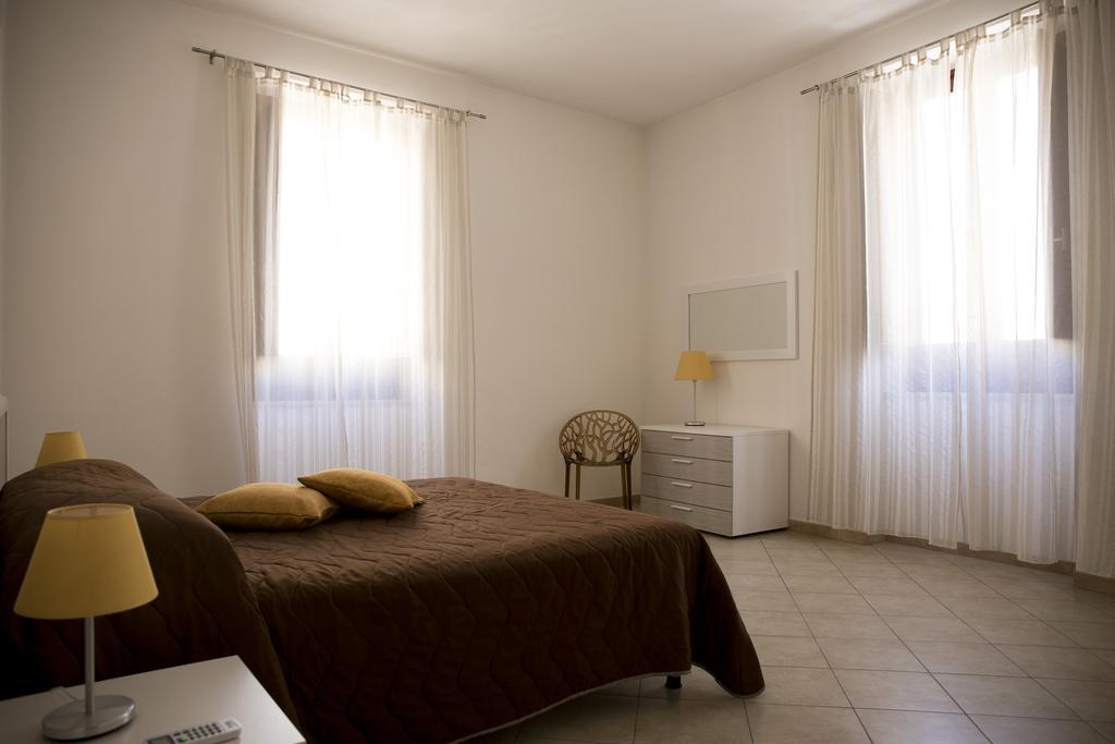 Residence Barbara Trapani Bagian luar foto